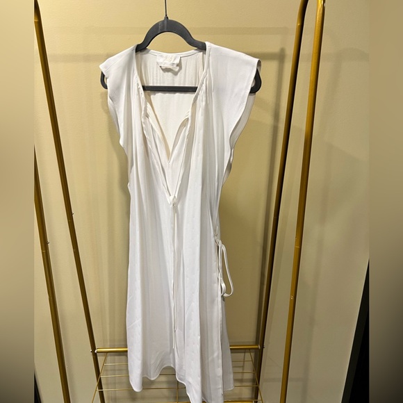 Chloe Milk Flutter Sleeve Tie Dress - Picture 8 of 8